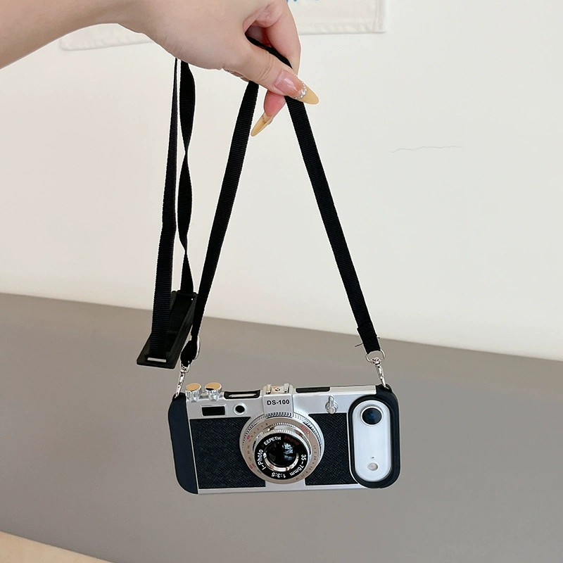 Emily in Paris Vintage Camera  - Vintage Items recension och pris
