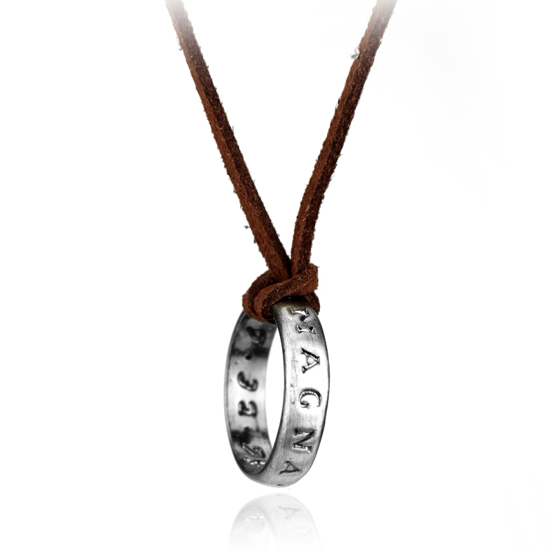 Game Anime Leather Chain Ring  - Vintage Items recension och pris