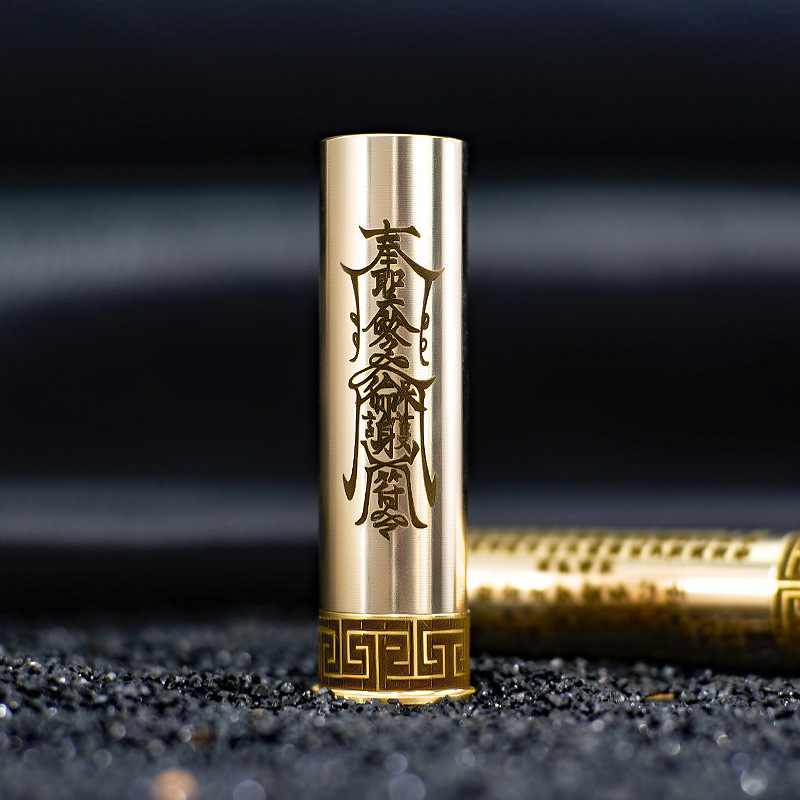 Brass German Vintage Gasolin E - Vintage Collectible Lighters recension och pris
