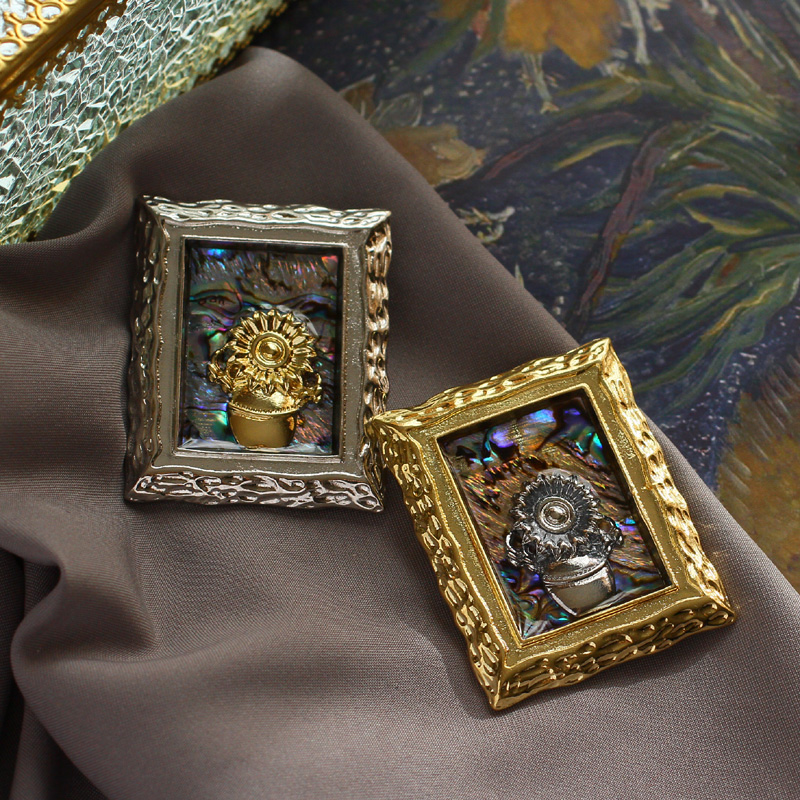 Muylinda Vintage Van Gogh Sunf - Collectible Vintage Brooches recension och pris