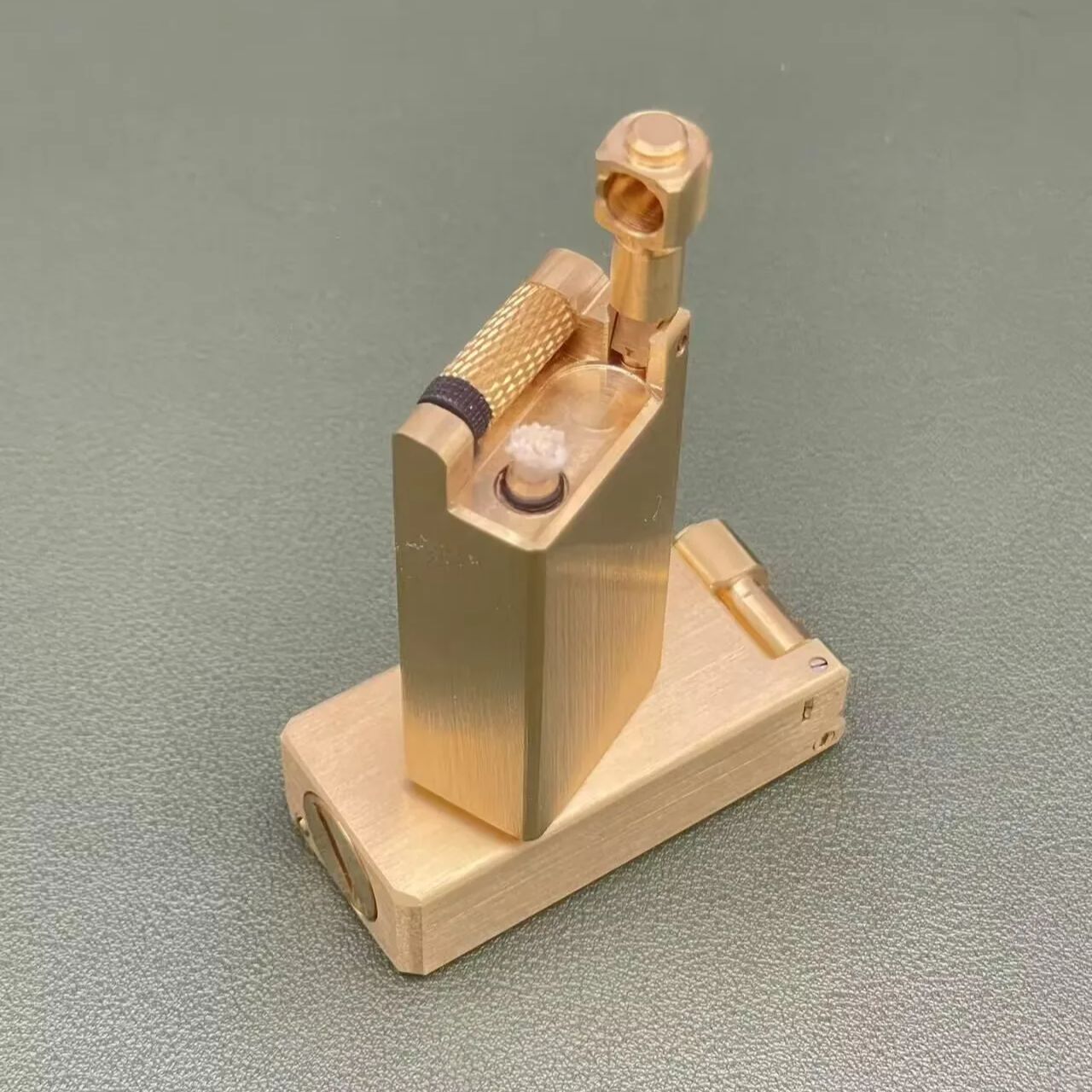 Vintage European Pipe Lighter, - Vintage Collectible Lighters recension och pris